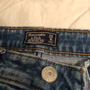 Abercrombie & Fitch Zoe Natural Rise Ankle Straight Jeans Size 29/8R